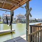 Experience Fun In The Sun At Chiquita Bay