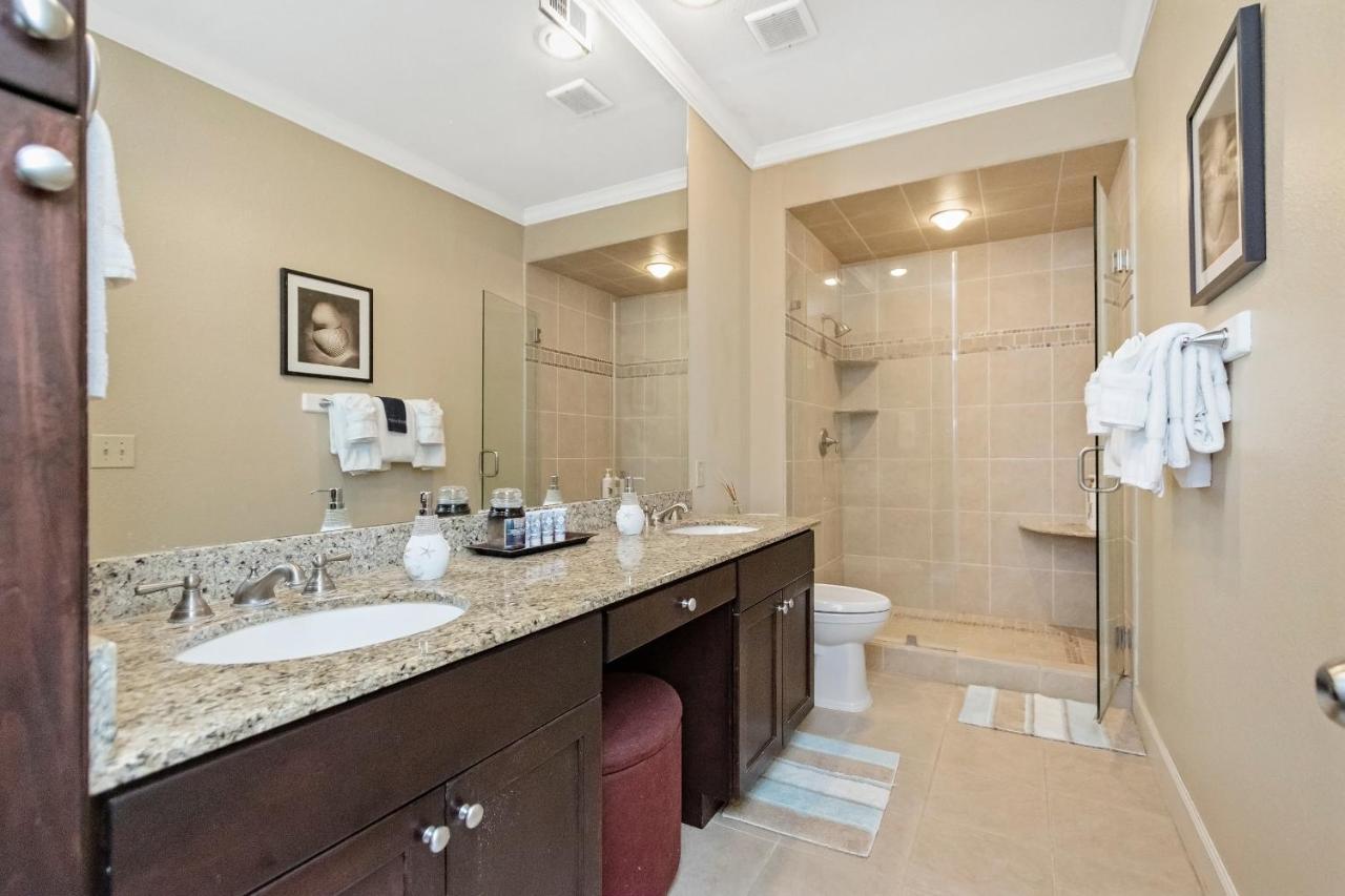 The Dawn Oceanfront On Seawall Blvd Apartment