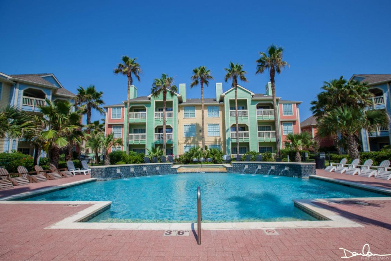 The Dawn Oceanfront On Seawall Blvd Apartment Galveston