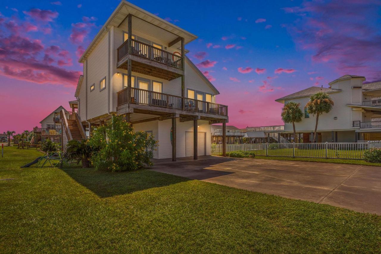 Experience Fun In The Sun At Chiquita Bay Holiday home *