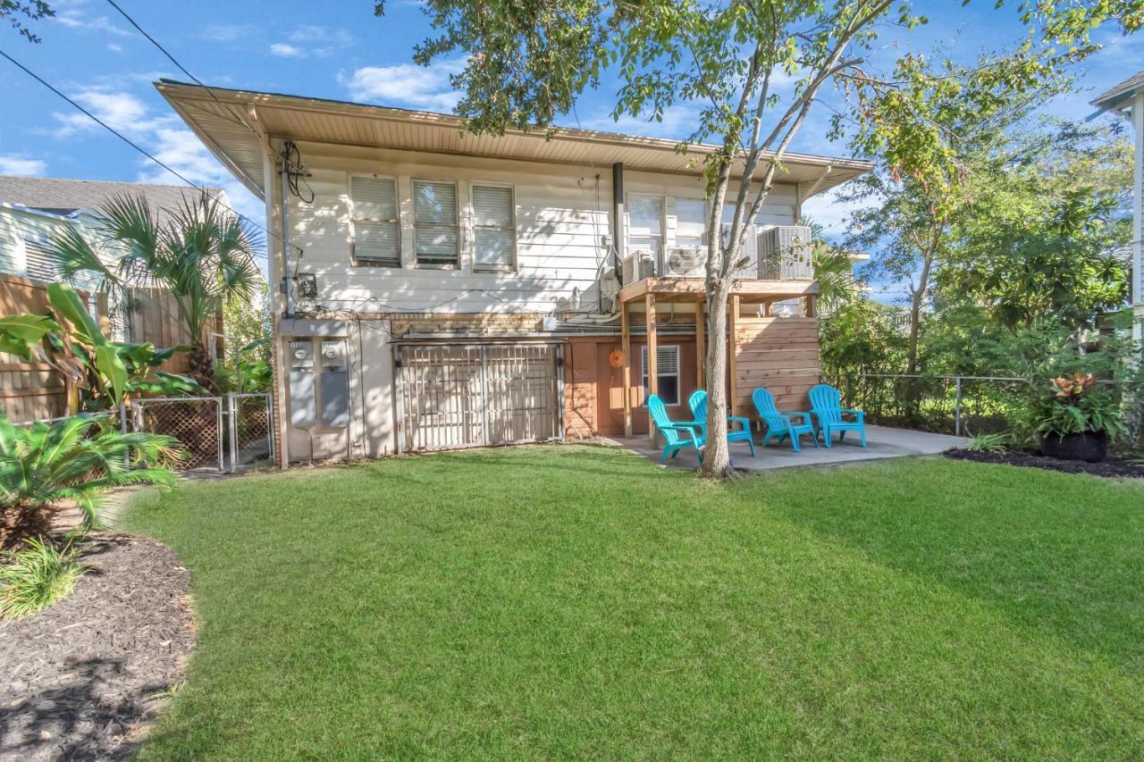 - Sleeps 7 - Minutes To !! * Galveston