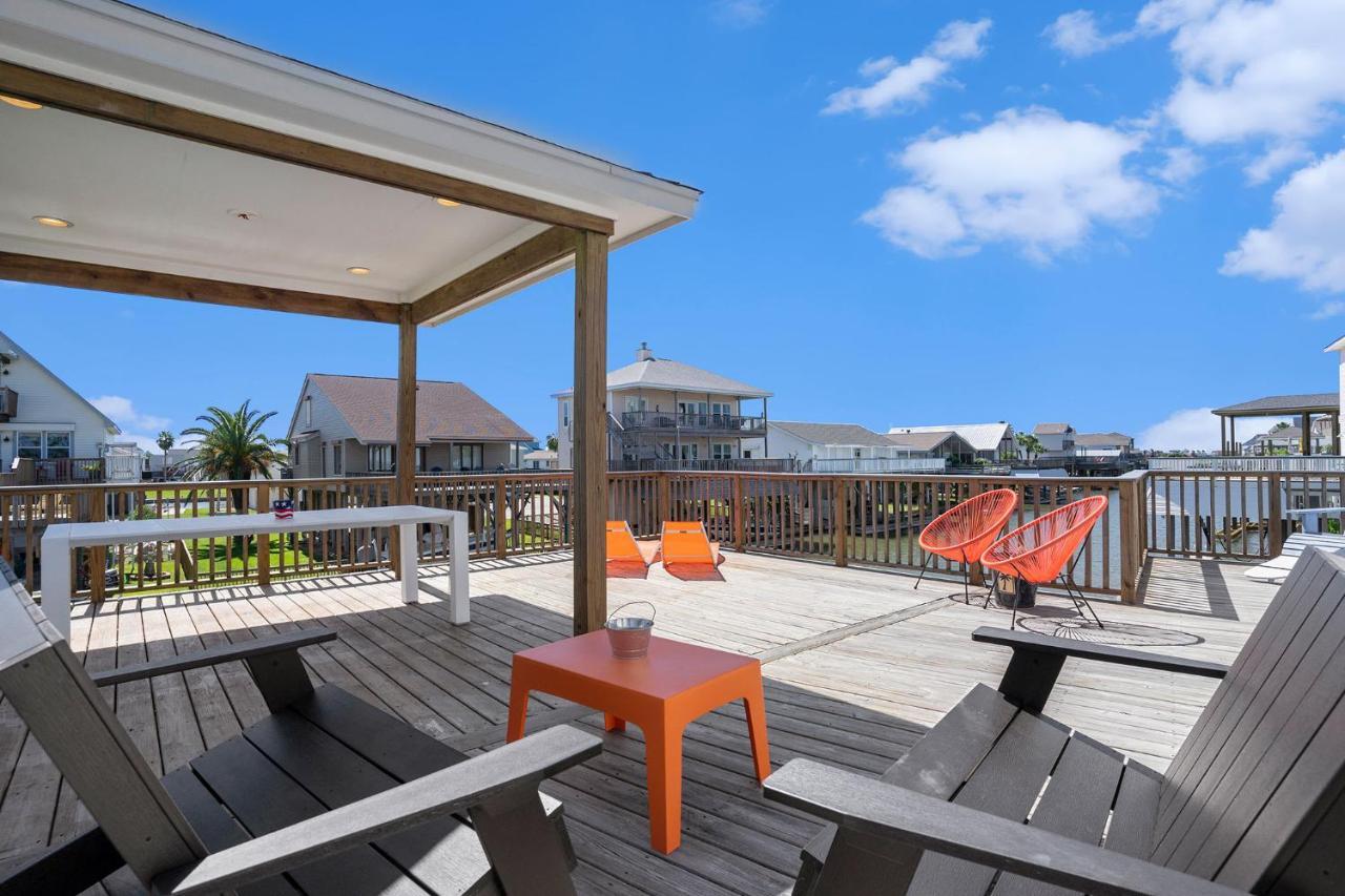 Experience Fun In The Sun At Chiquita Bay * Galveston