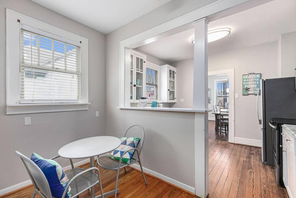Festive Nest - Tranquil Escape Close To The Beach * Galveston