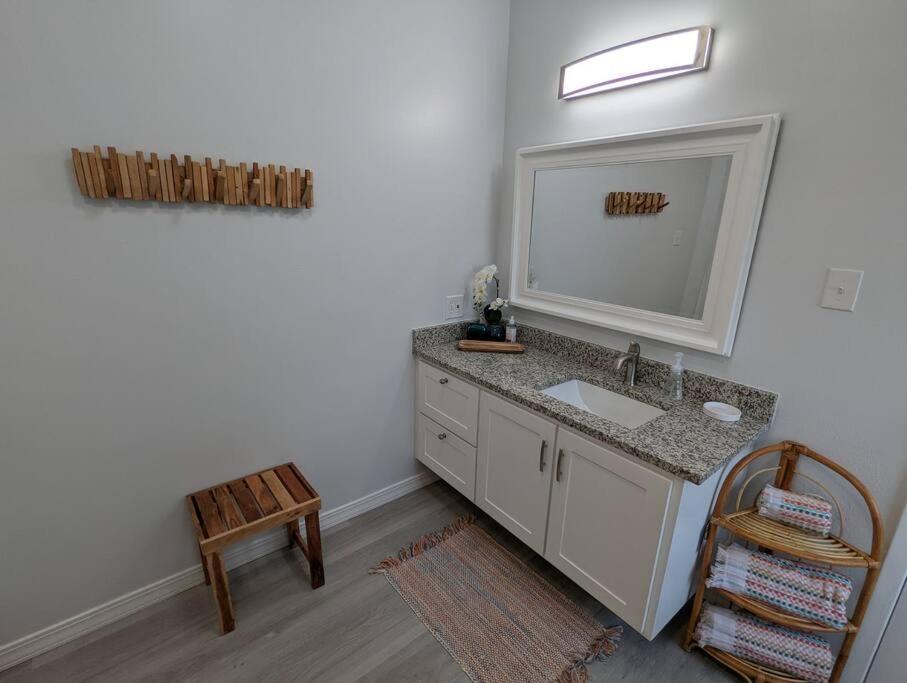 5/3 With A Heated Pool 2 Min From Beach, Updated *