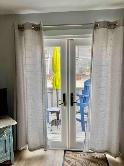 Blanket - A Wonderful Townhome Near The Holiday home