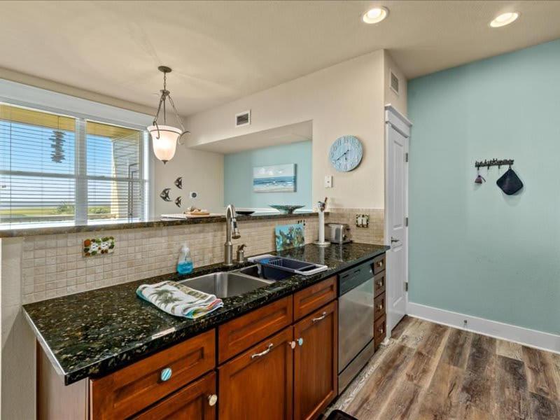 The Perfect Bay-front Destination Galveston