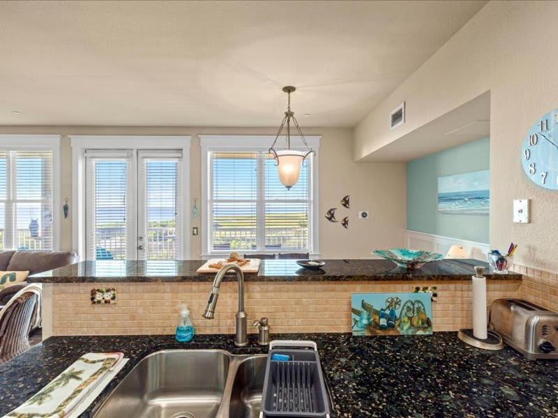 The Perfect Bay-front Destination