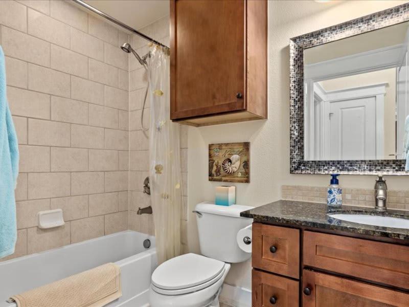 The Perfect Bay-front Destination Apartment Galveston