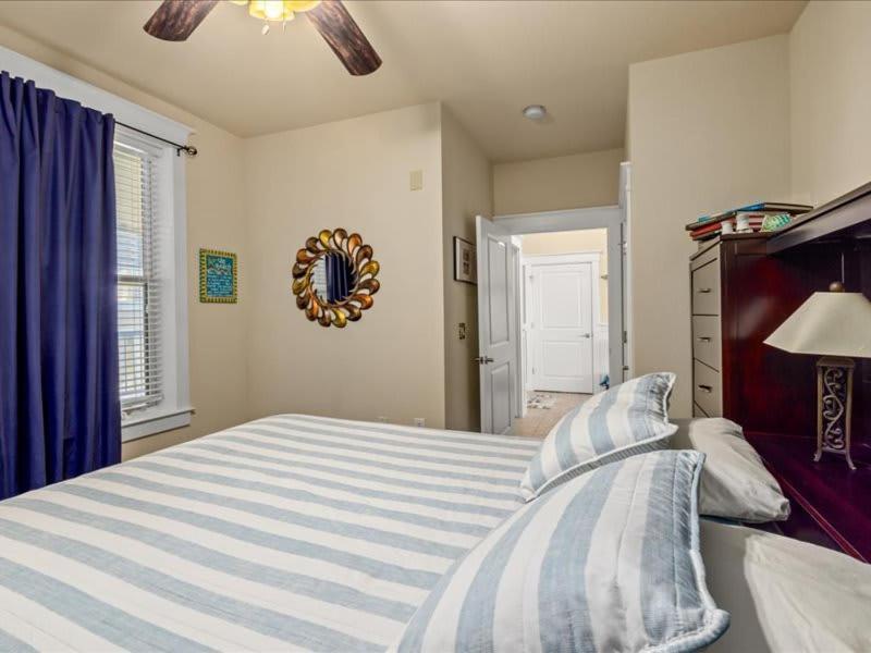Apartment The Perfect Bay-front Destination Galveston