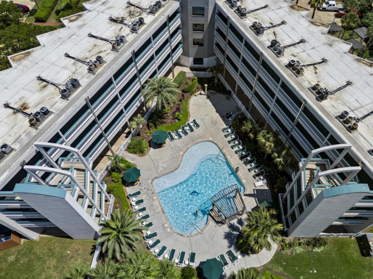 Heated Pool View Beachside Haven Balcony * Galveston