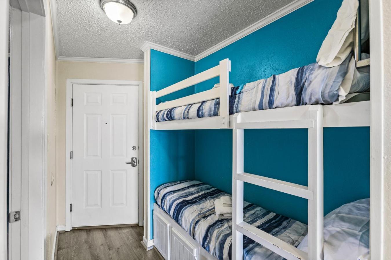 Heated Pool View Beachside Haven Balcony Galveston