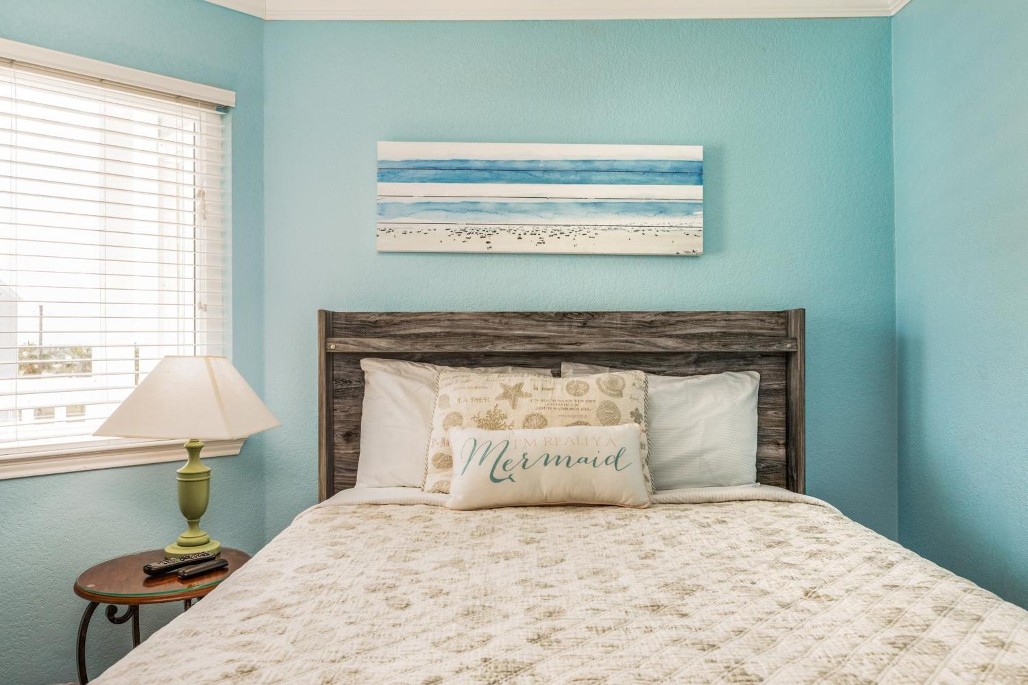Seascape Apartment