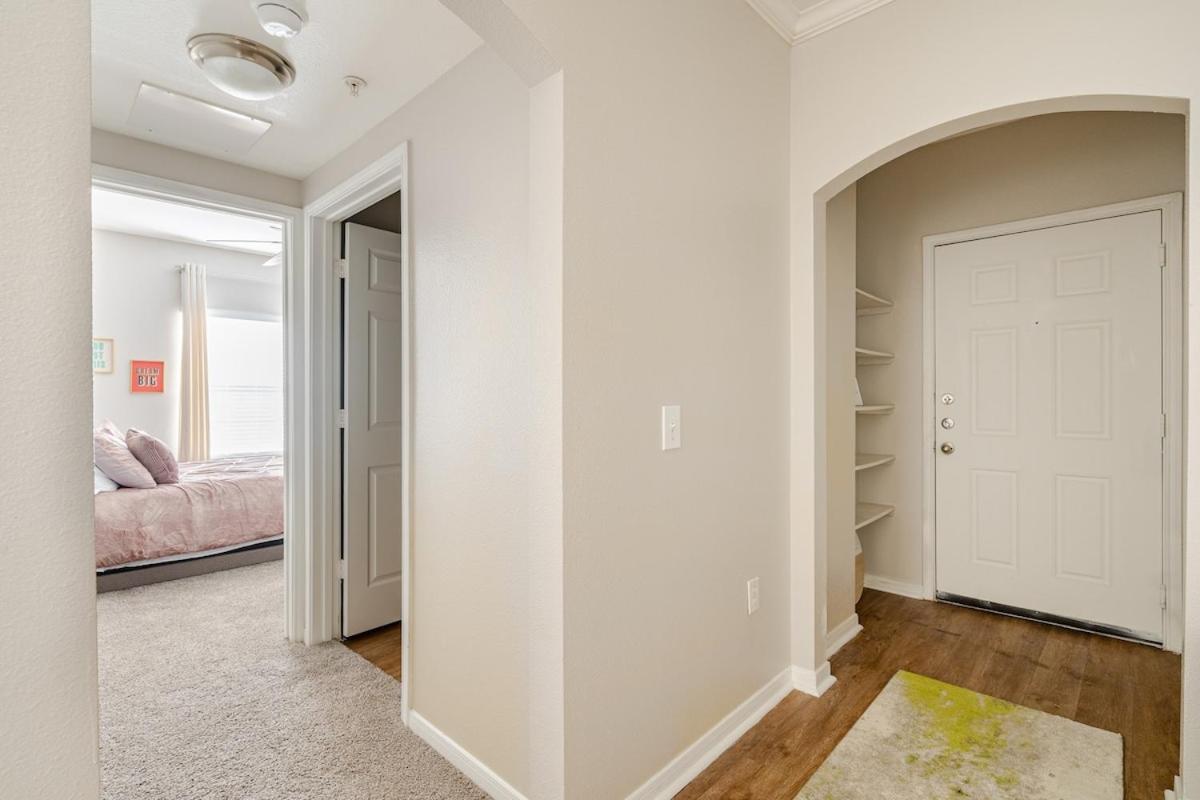 Relax And Unwind 2 Bedroom Oasis Apartment
