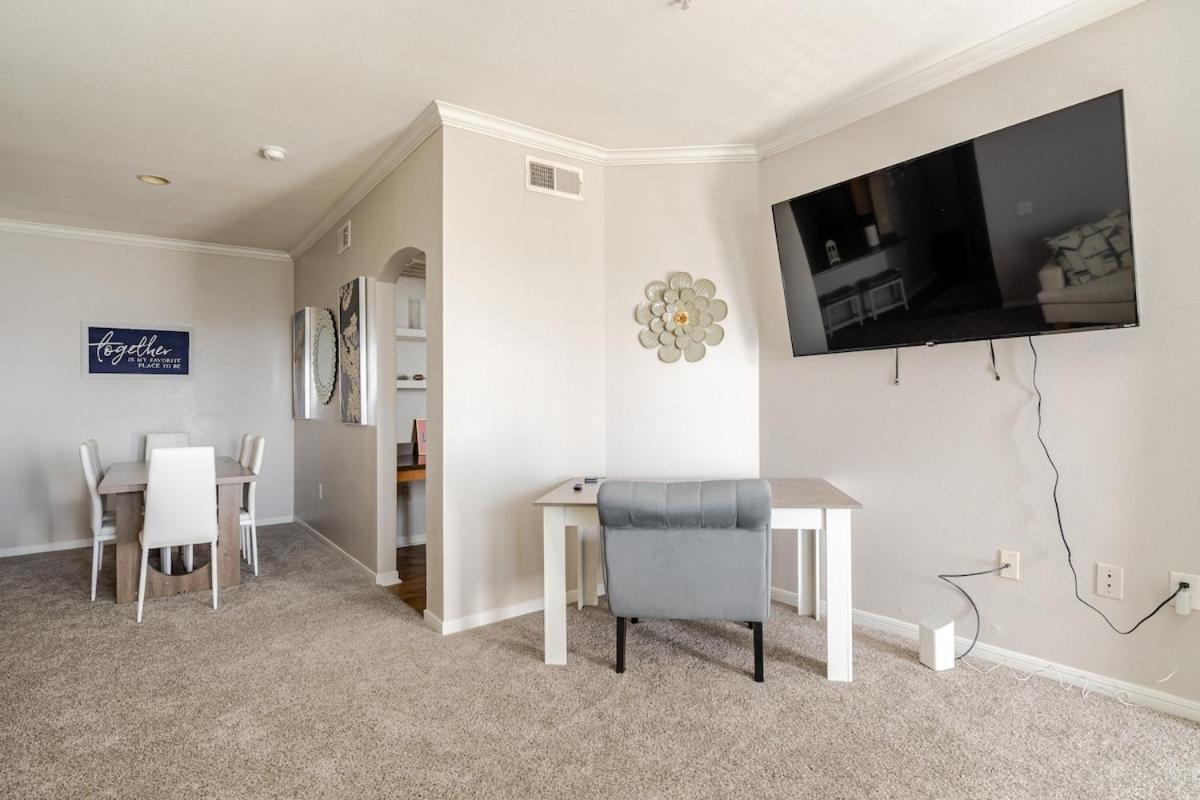 Relax And Unwind 2 Bedroom Oasis *