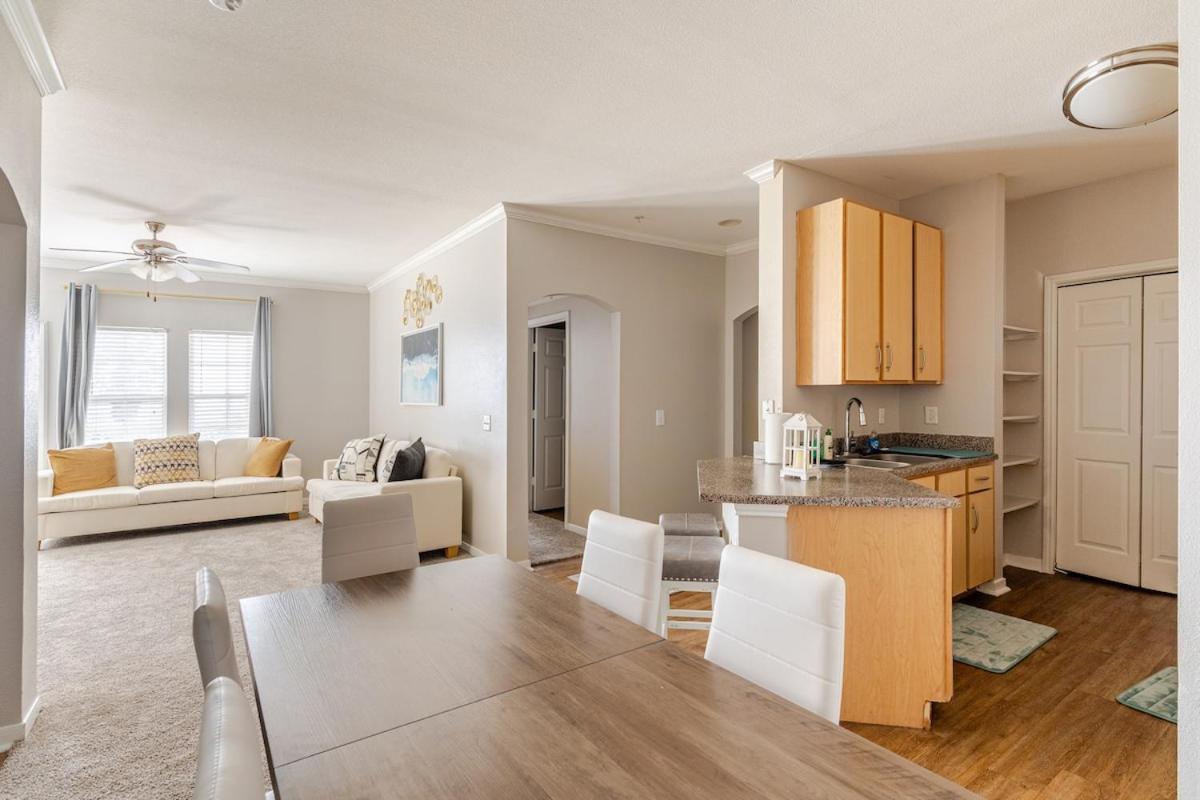 Relax And Unwind 2 Bedroom Oasis * Galveston