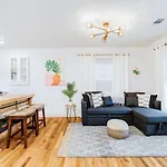 Barefoot Coastal Cottage