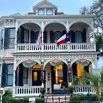 Coppersmith Inn Bed And Breakfast