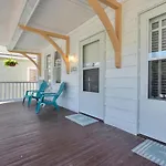 Historical Galveston House - 2 Min Drive To Sand!!