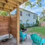 Galveston Studio - Sleeps 7 - Minutes To Beach !!