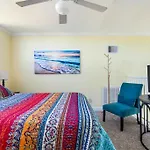 Oceanfront At The Dawns