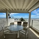 Gaido\'S Seaside Inn