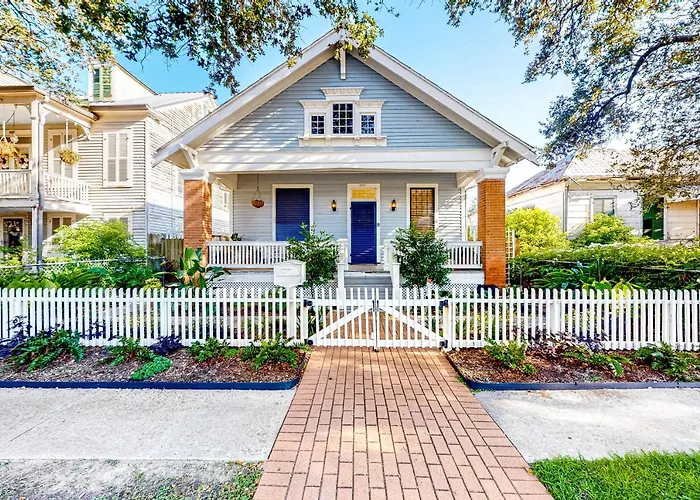 Cottage By The Gulf