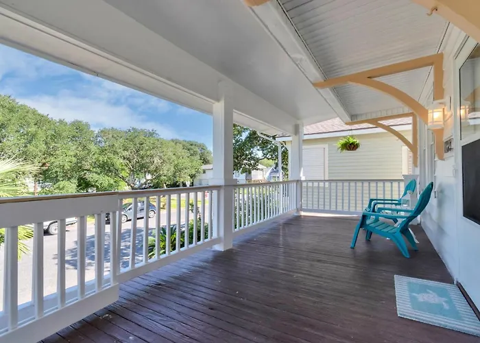 Historical Galveston House - 2 Min Drive To Sand!!