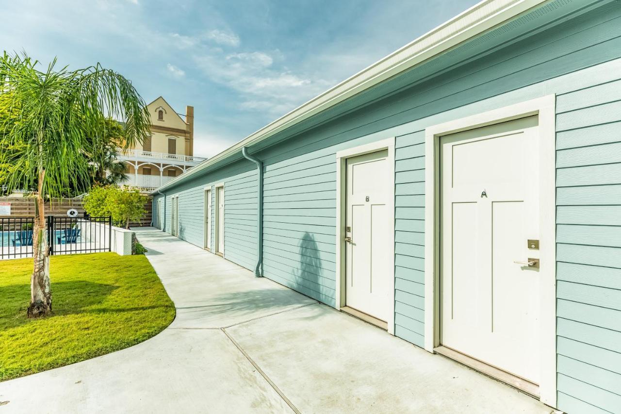 Genesis Retreat, Unit D Holiday home *