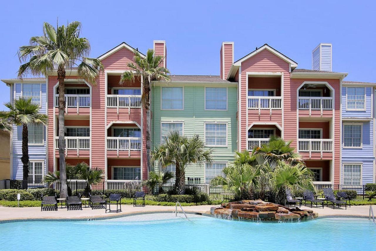 The Dawn Condominiums Holiday home
