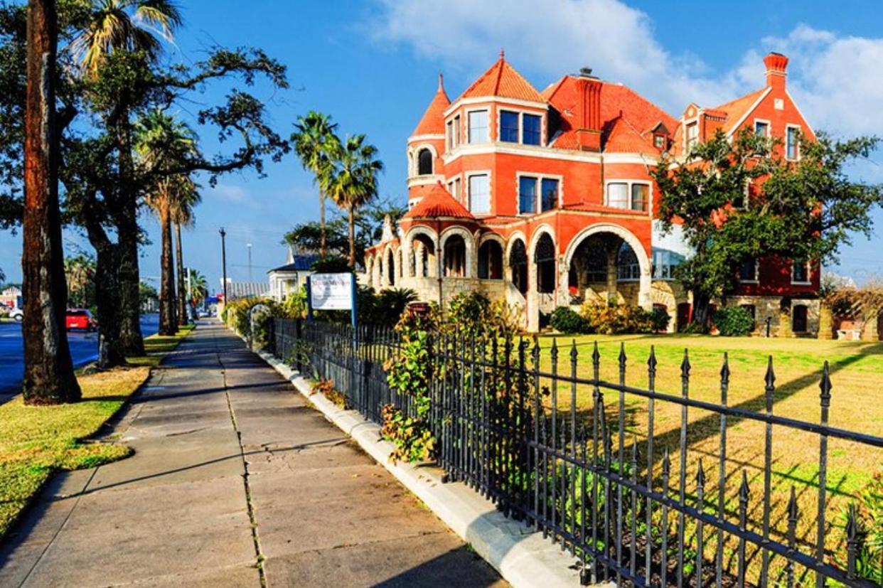 Sevin On Sunday “a Sunny By The Beach” Apartment *