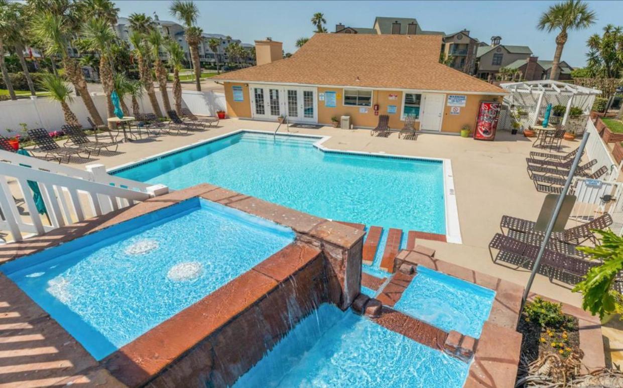 Sevin On Sunday “a Sunny By The Beach” Apartment *