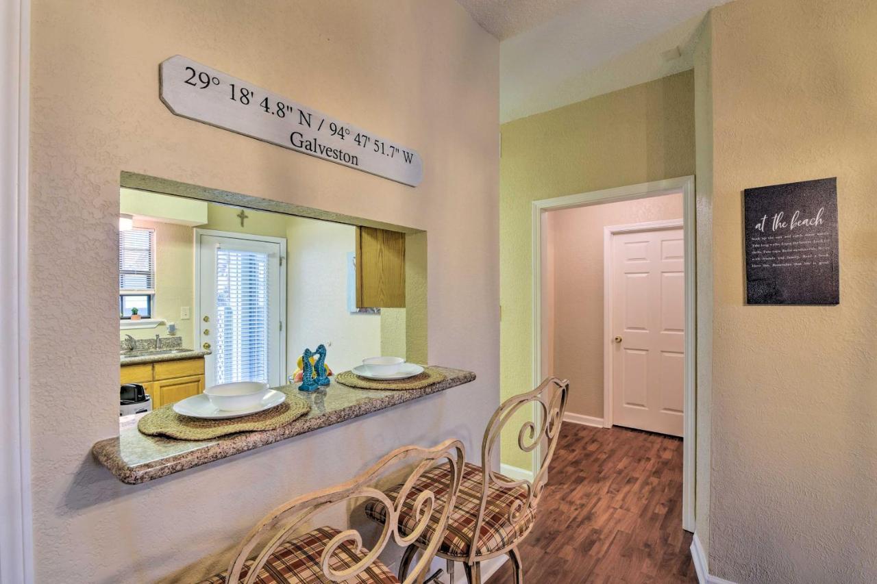 East End With Pool Less Than 1 Mi To Beach! * Galveston