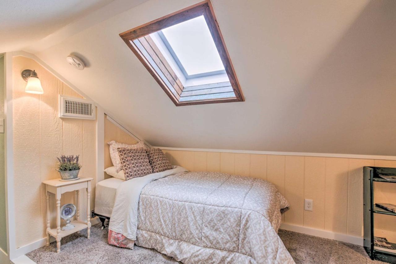 Bright Texas Retreat Near Pleasure Pier And Beach! * Galveston