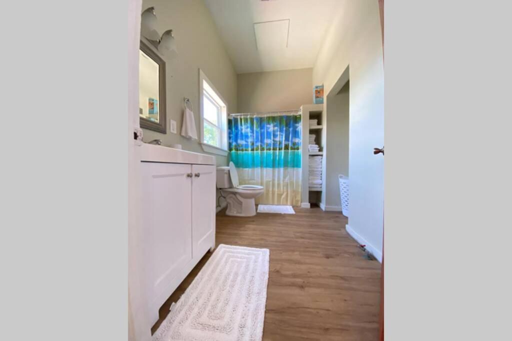 Sunny Shores 1 Holiday home