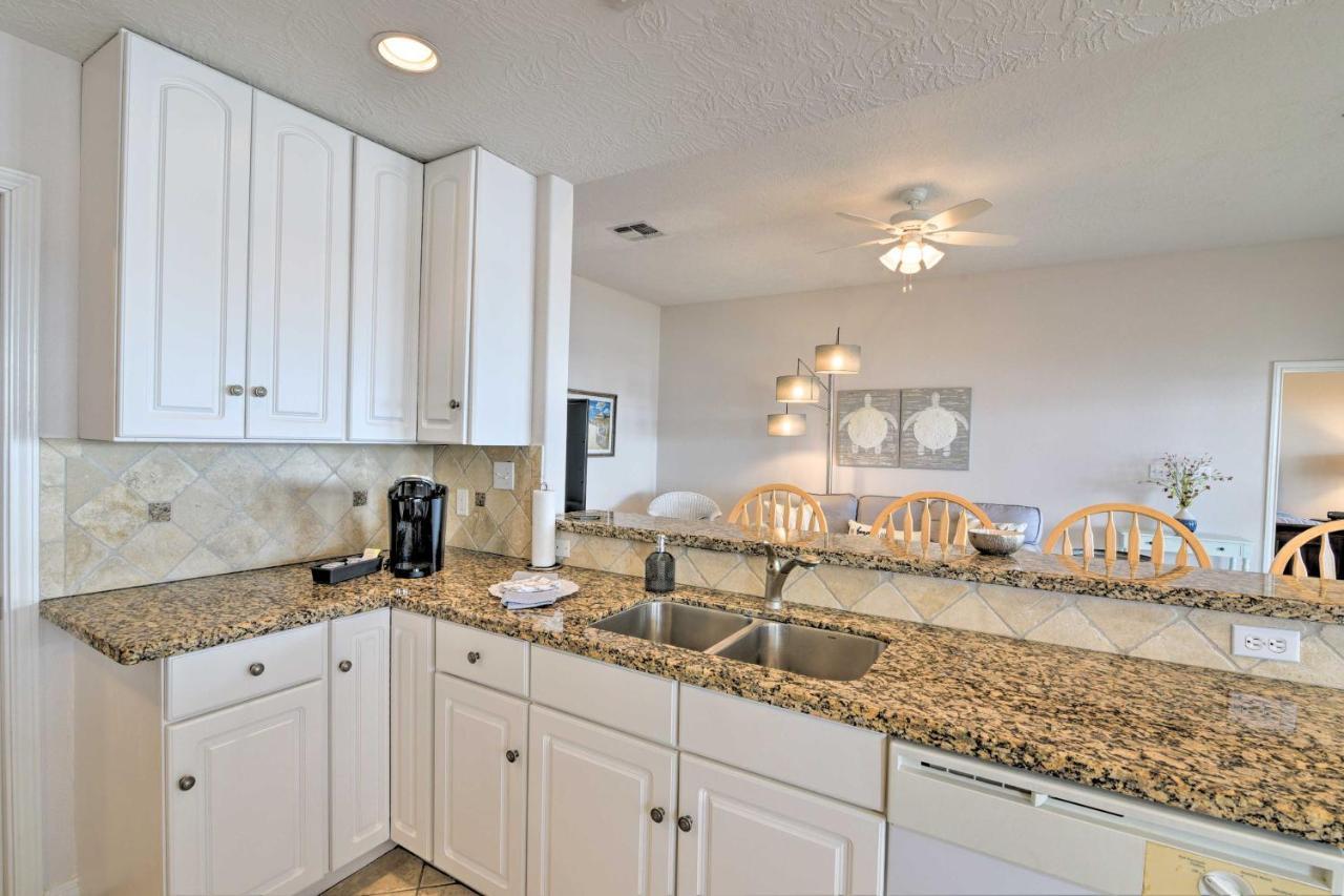 Beachfront Getaway With Deck And Views! *