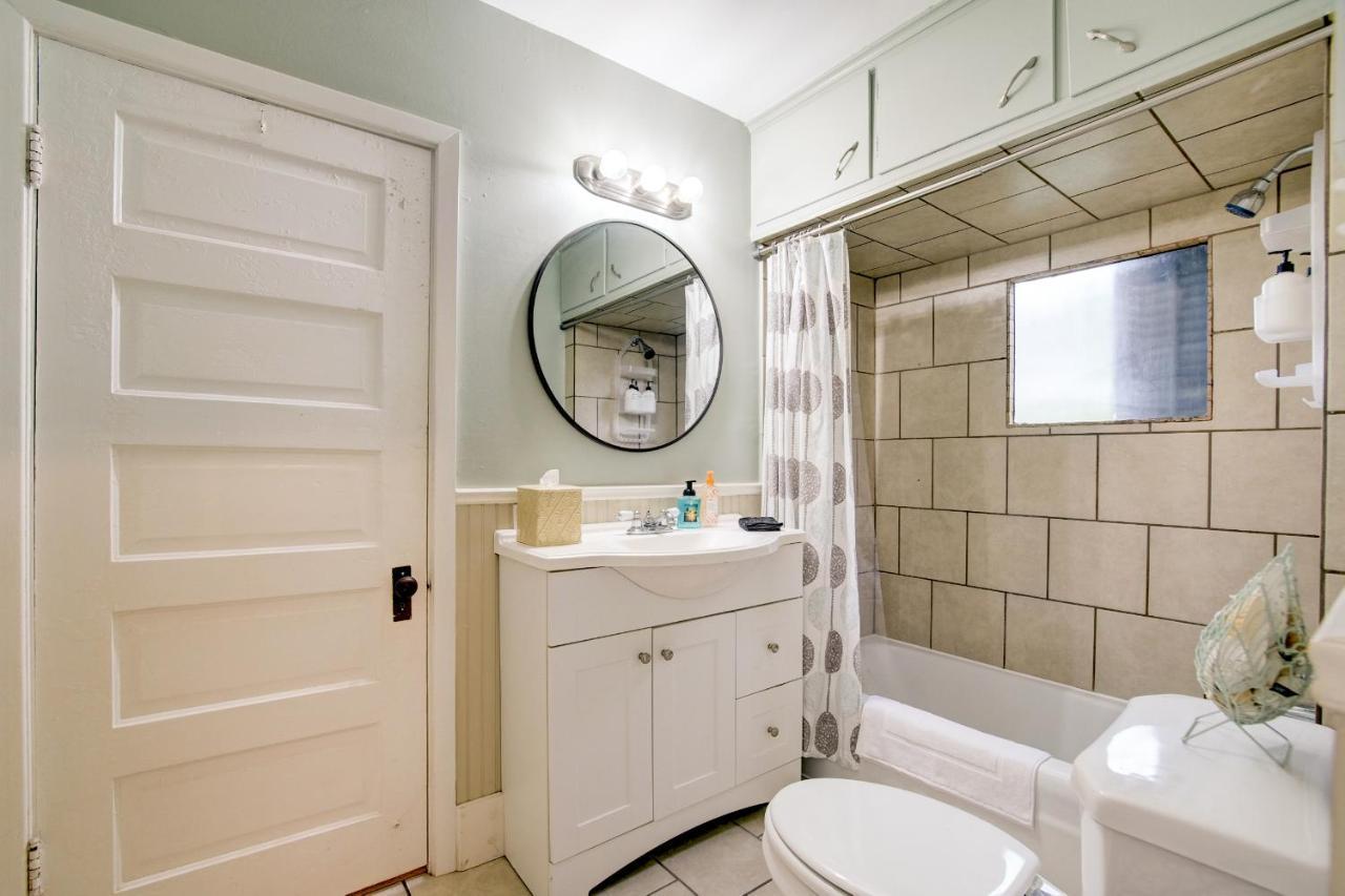 ✯island Pride Bungalow✯ King Beds Near Beach! Galveston