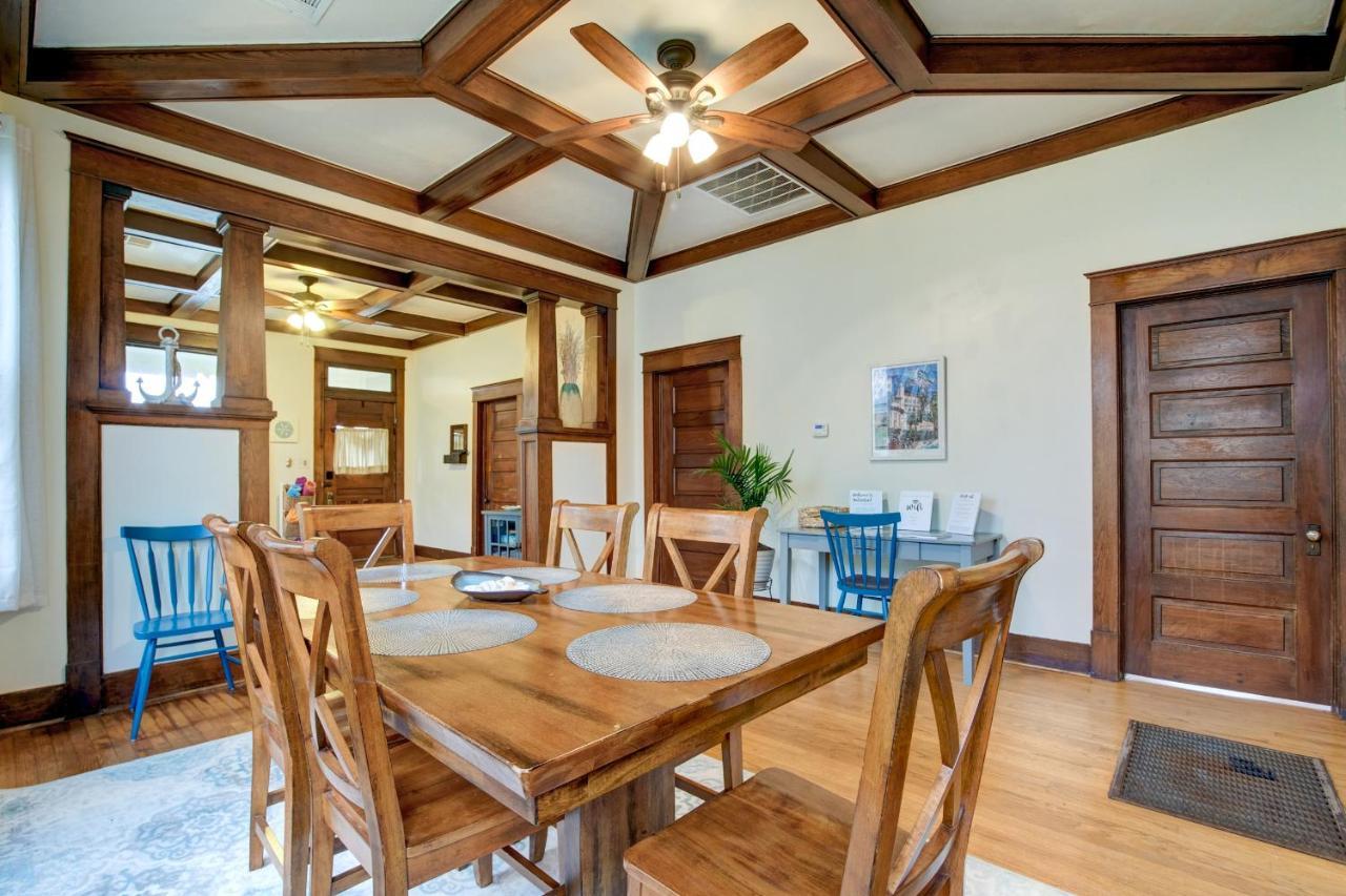 ✯island Pride Bungalow✯ King Beds Near Beach!