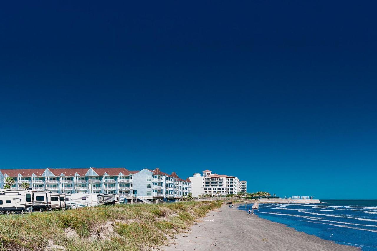 Apartment Beachside Retreat At Seascape 2 Bed 2 Bath, Stunning Ocean Views *