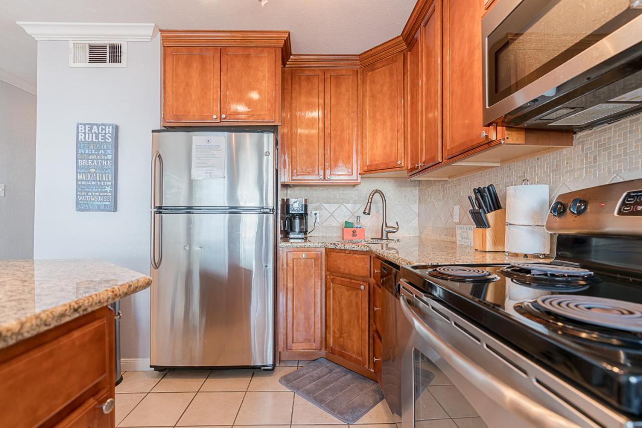 Apartment Great In Seascape Fabulous Pool Area Private Boardwalk Takes Right To The *