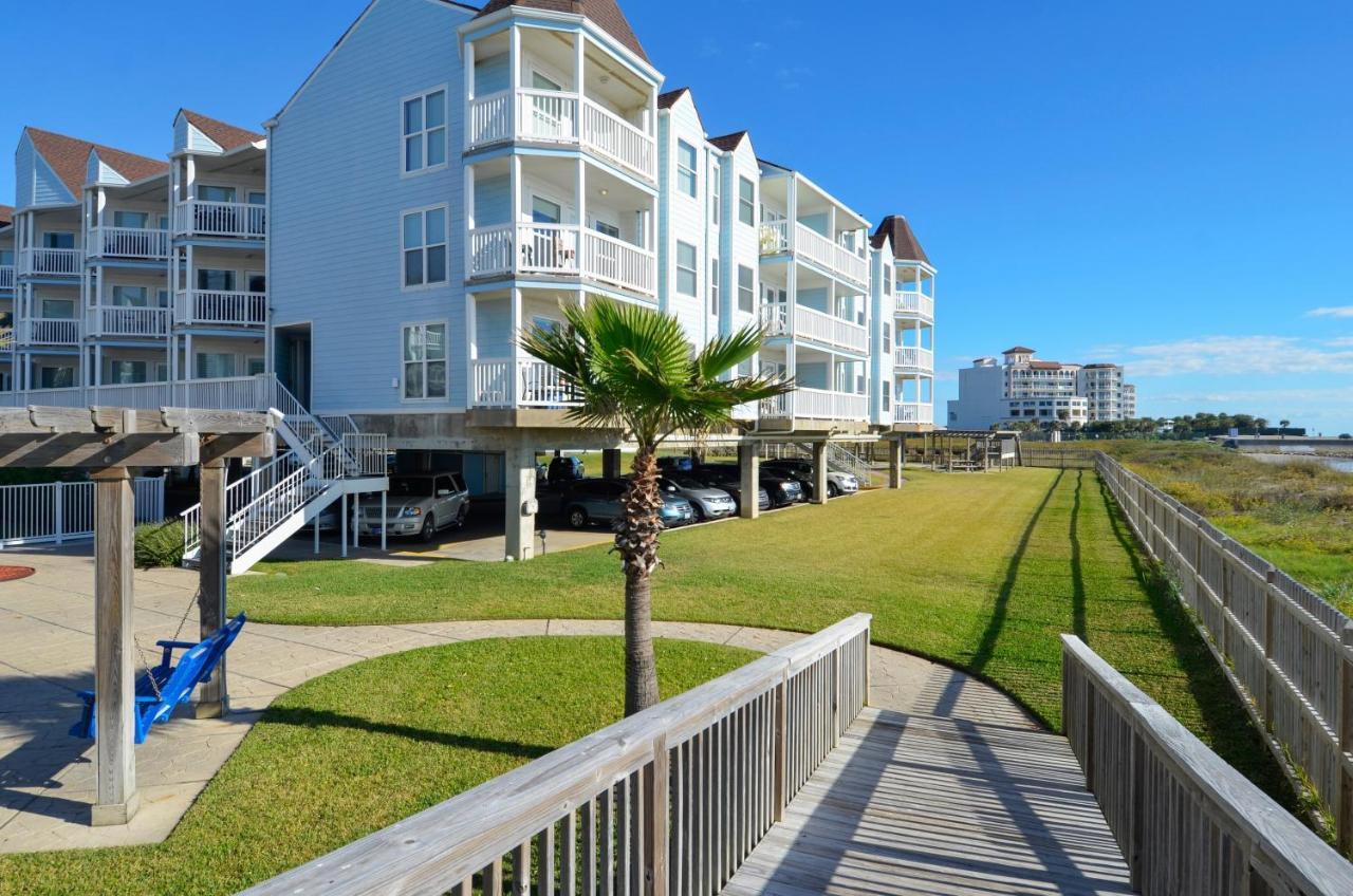 Apartment Seascape 2211