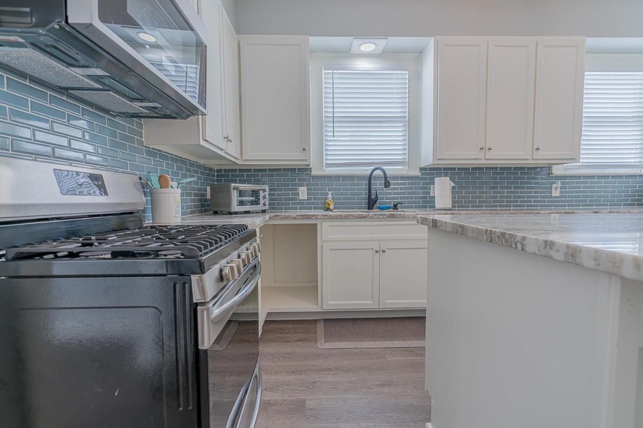 Holiday home Uptown Newly Updated Near The Harbor And Utmb Galveston