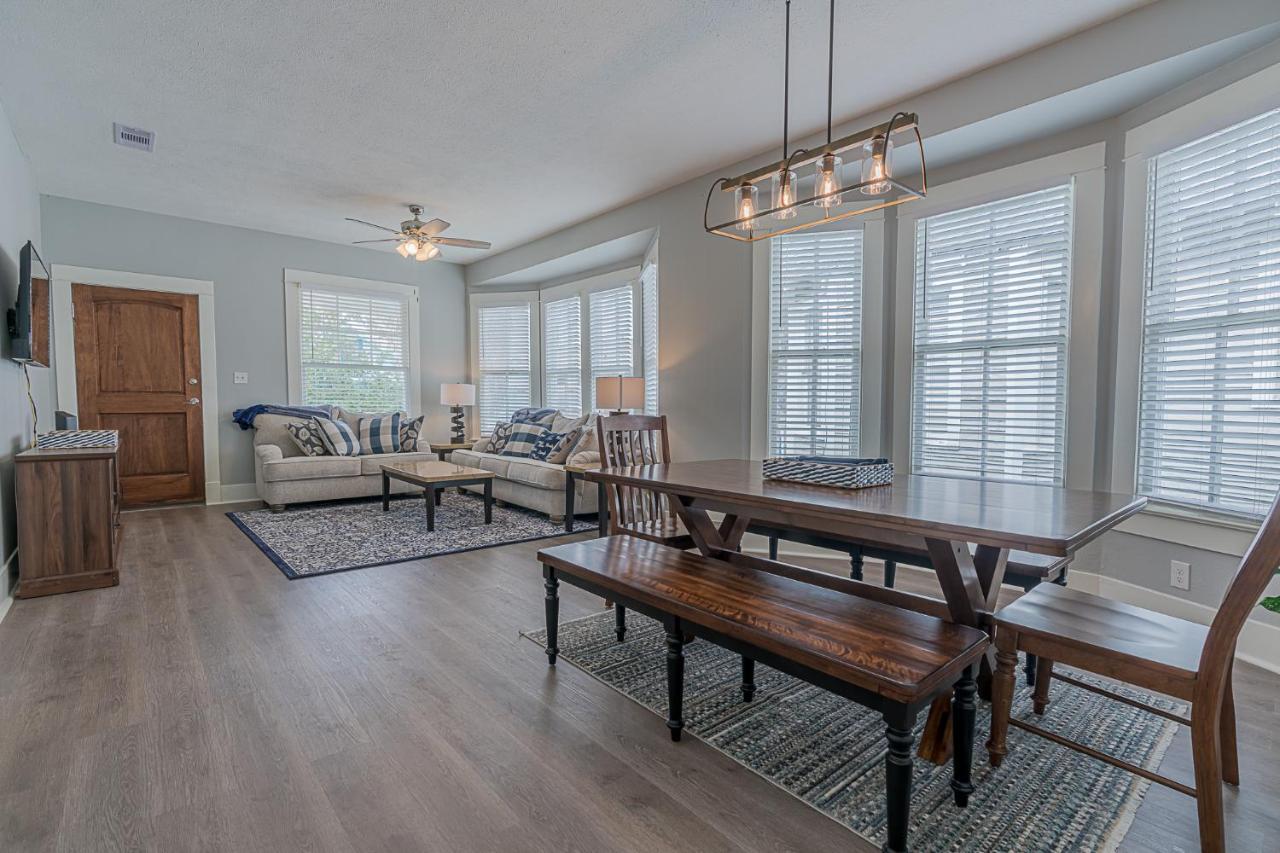 Holiday home Uptown Newly Updated Near The Harbor And Utmb *