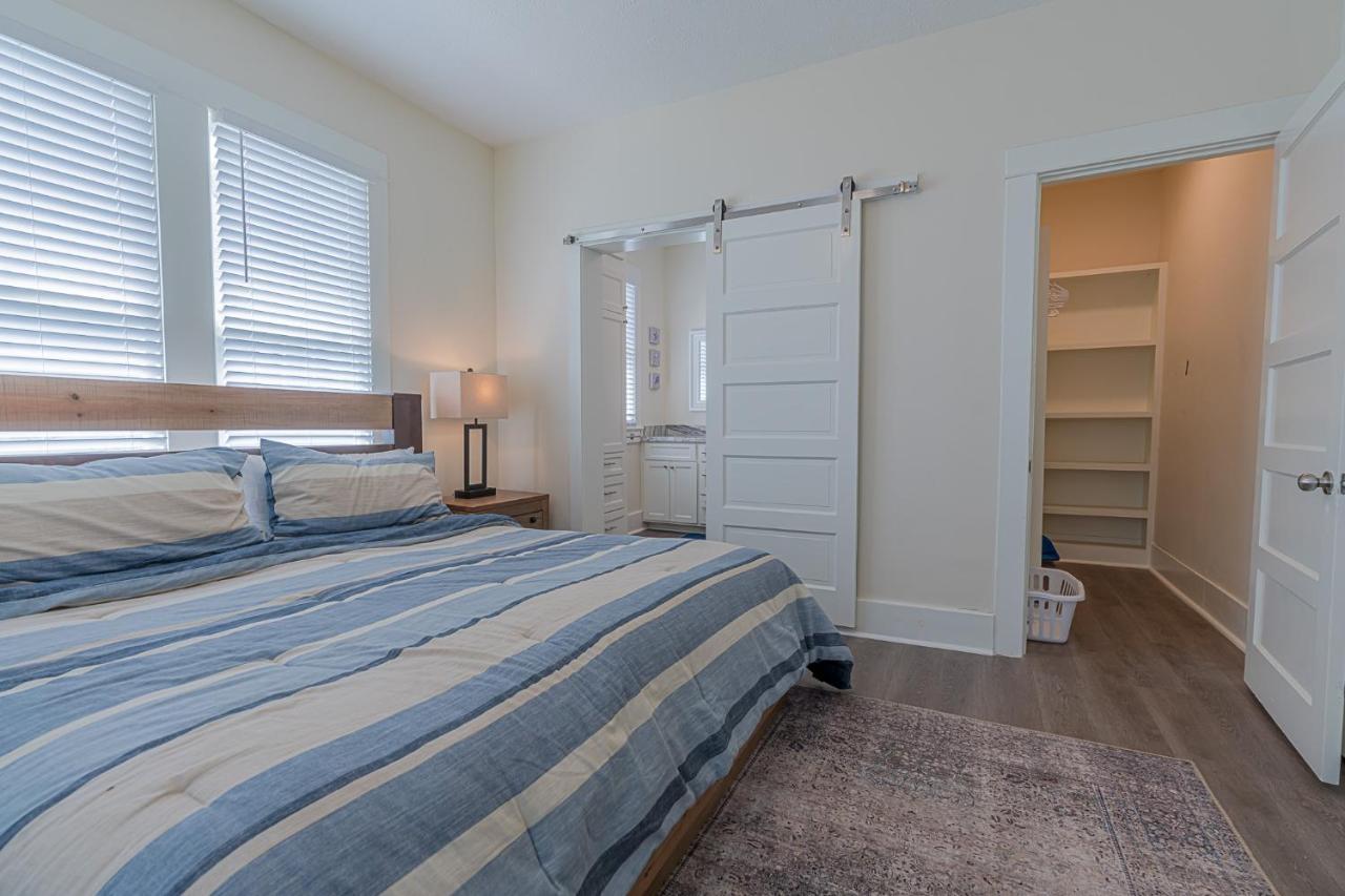 Holiday home Uptown Newly Updated Near The Harbor And Utmb