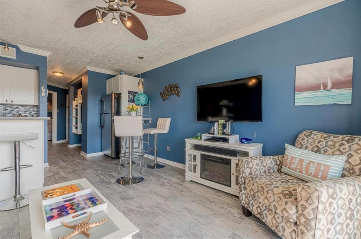 Escape - Floor Ocean Views - Heated Pool - Seawall Blvd Aparthotel Galveston