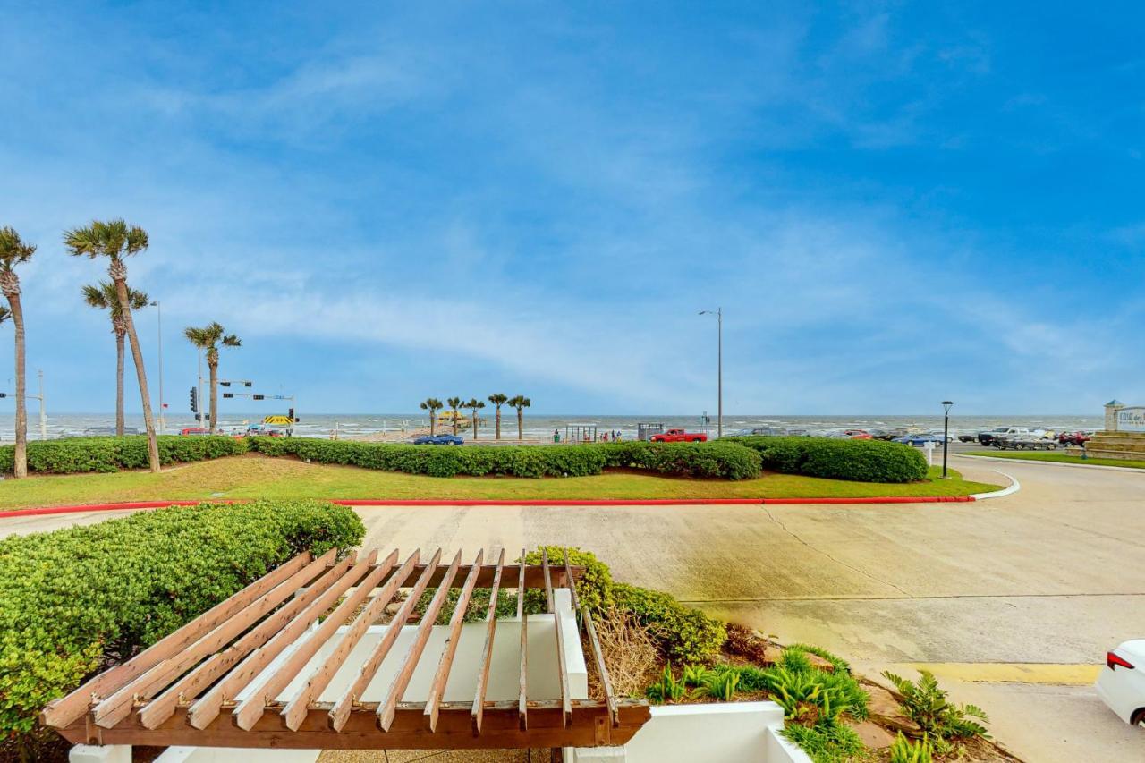 Casa Del Mar Beachfront Ii * Galveston