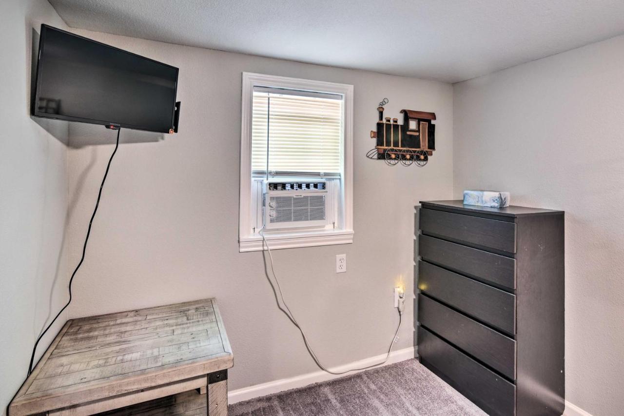 Walkable With Hot Tub Access Apartment *