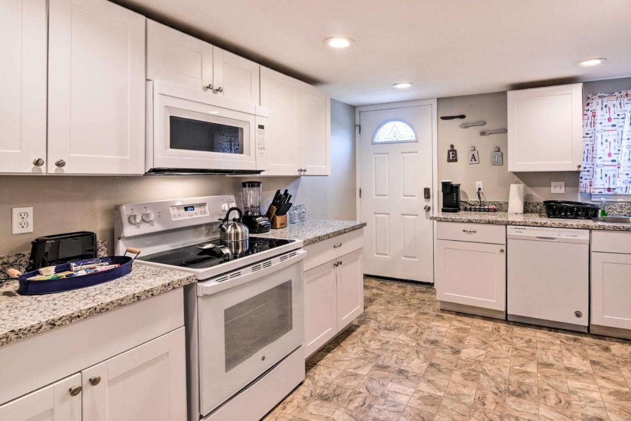 Walkable With Hot Tub Access *