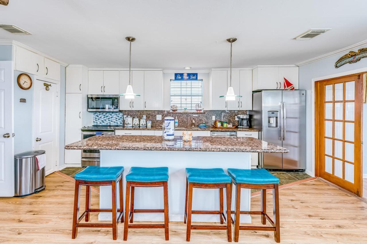 Holiday home Blue Whale House