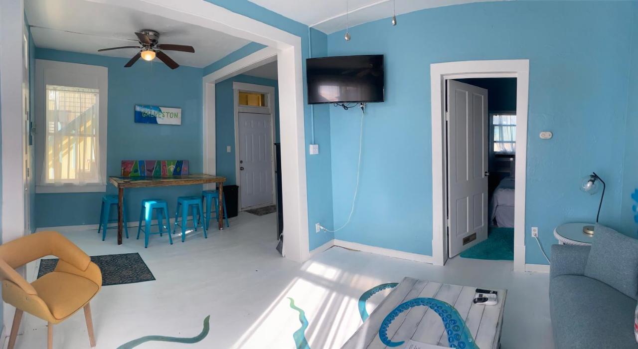 Beachside 1 Holiday home Galveston