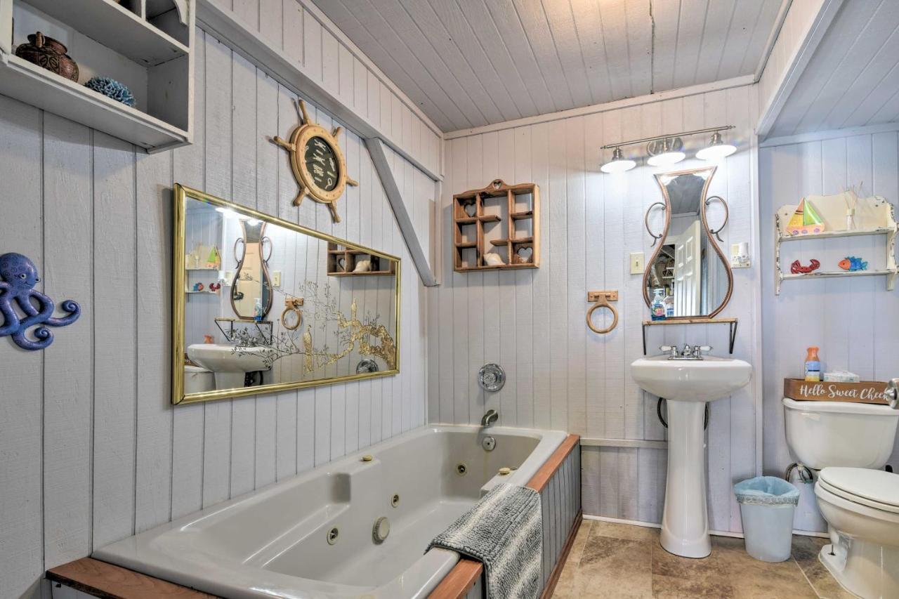 Holiday home Waterfront Less Than 1 Mi To The Galveston